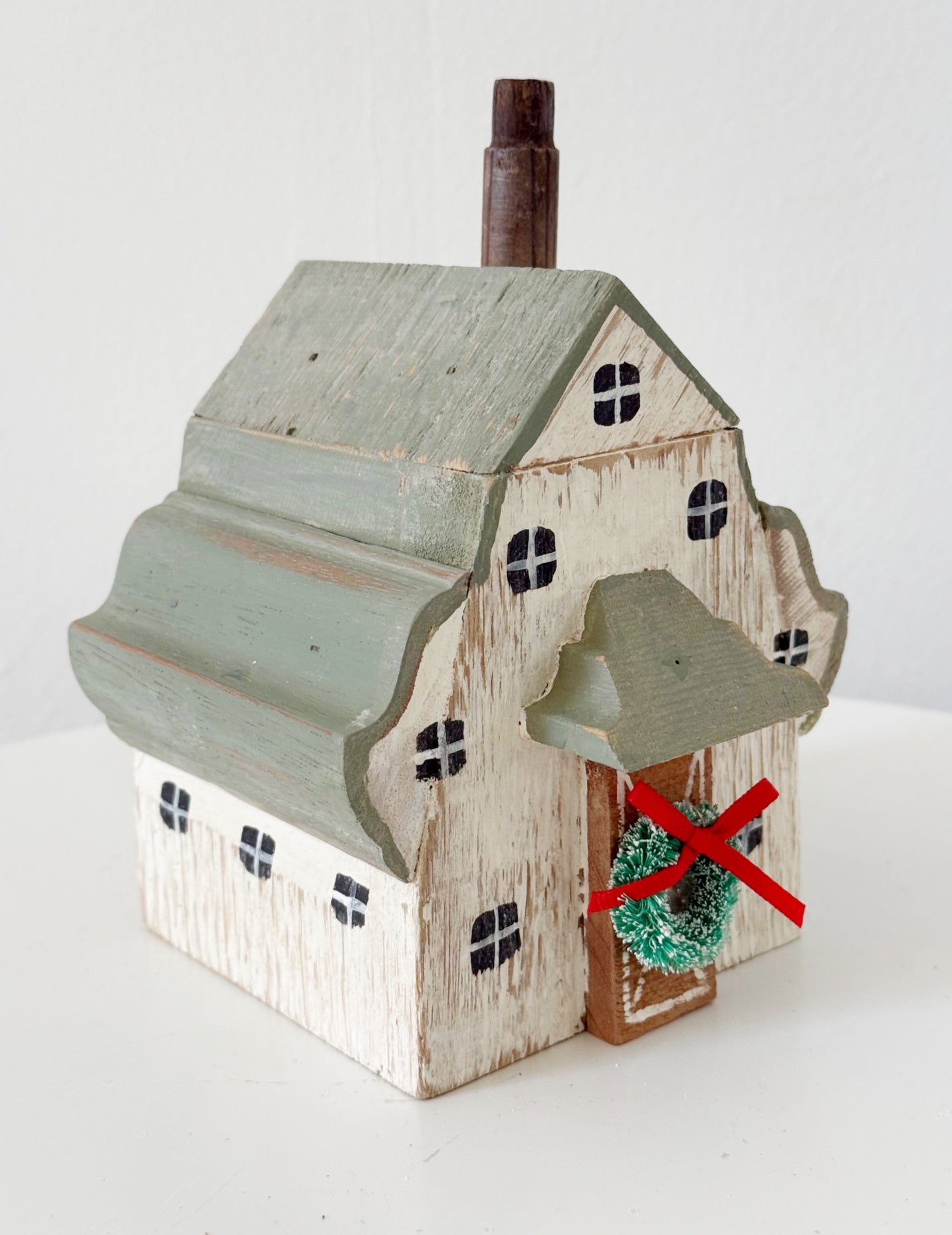 Green Roof Cottage Christmas Barn