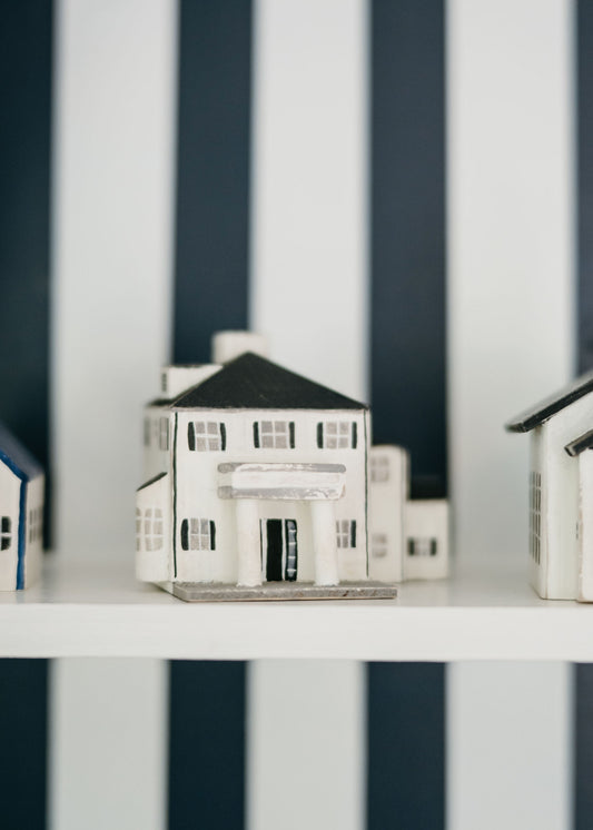 Handmade Thistlewood Village