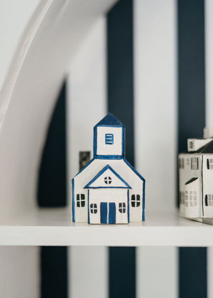 Handmade Thistlewood Village