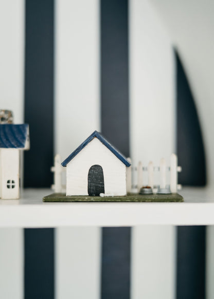 Handmade Thistlewood Village