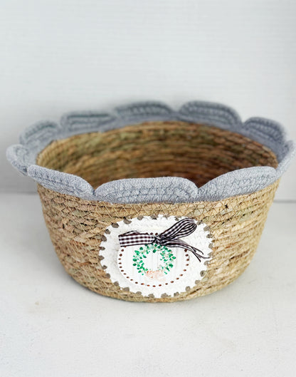 Painted Wreath Scalloped Basket
