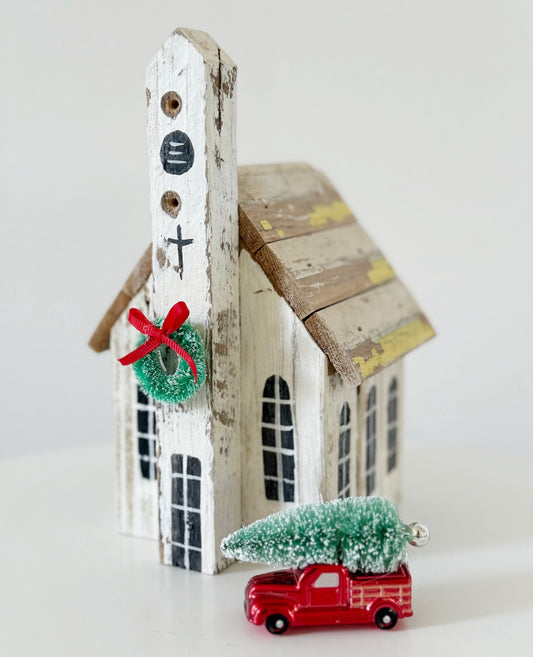 The Country Christmas Chapel