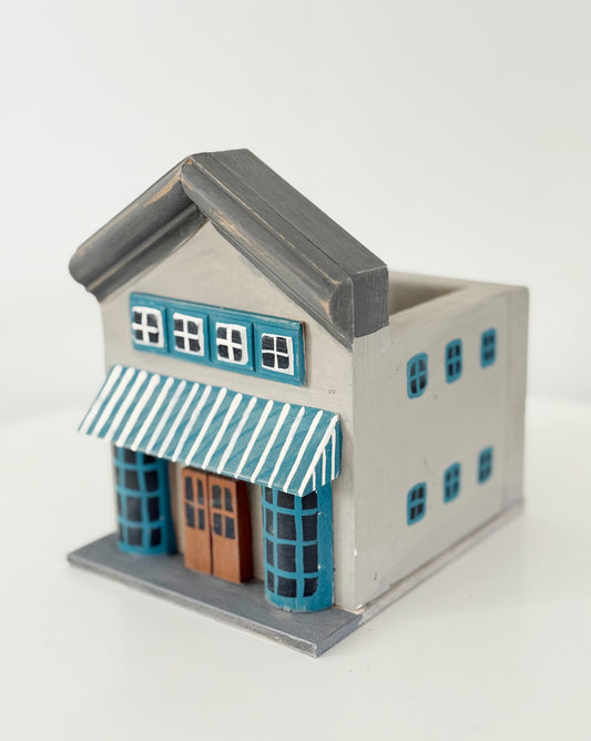 Thistlewood Village General Store Wood Mini Planter