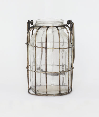 Iron Petal Vase Jar