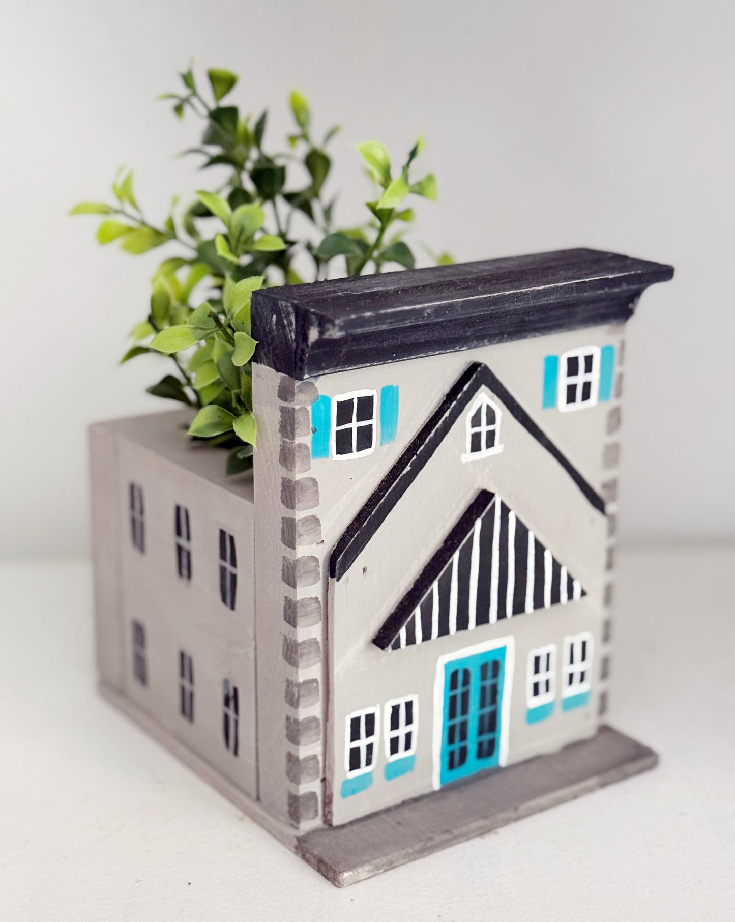 General Store Wood Mini Planter