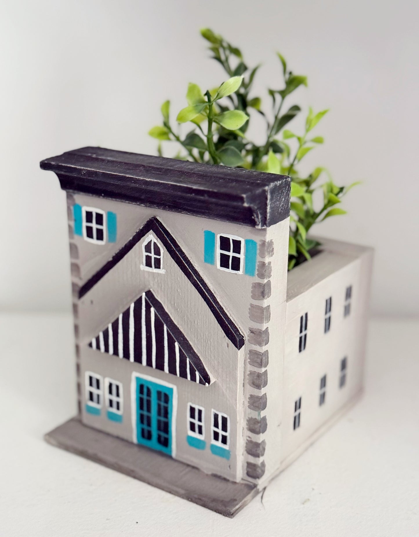 General Store Wood Mini Planter