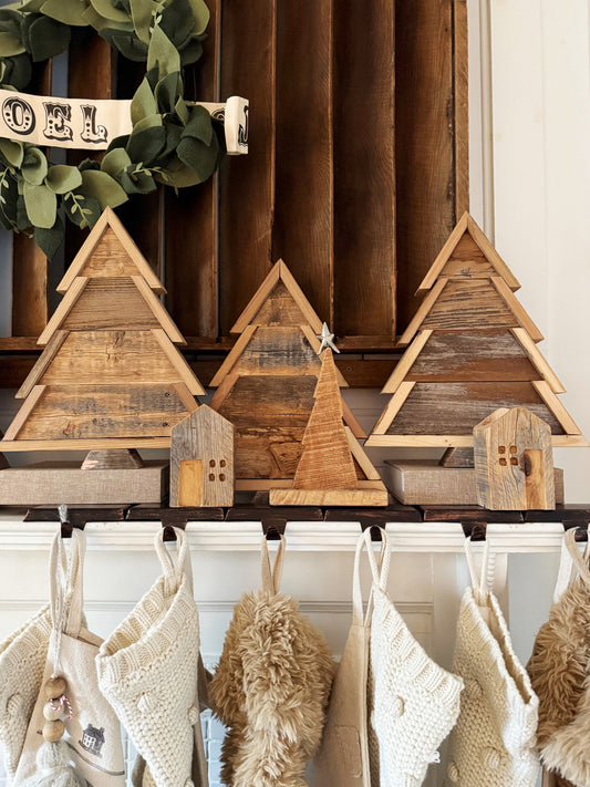 O Tannenbaum Pallet Wood Tree