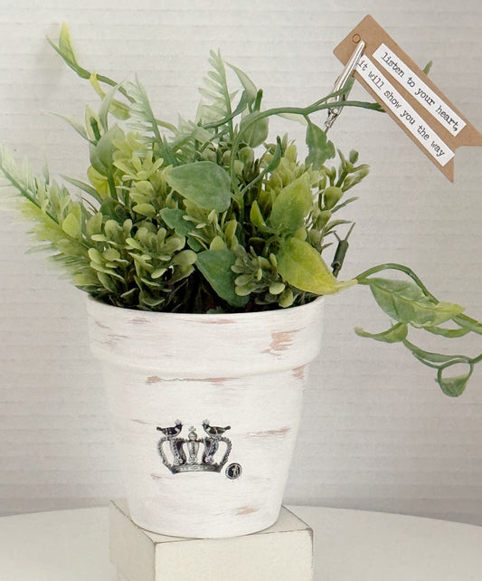 Distressed Plant Pot With Tag