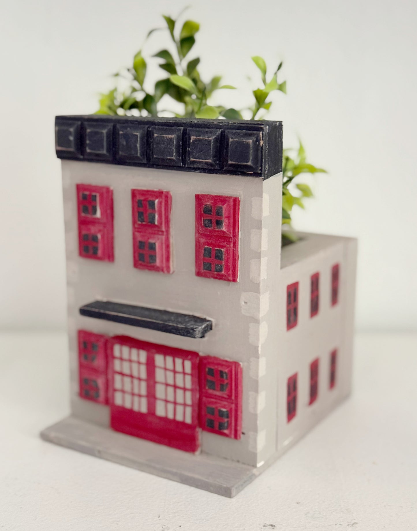 Shoemaker Wood Mini Planter